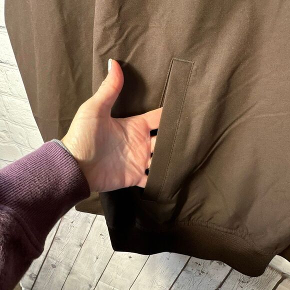 NFL Cleveland Browns Lightweight Windbreaker Pullover Vneck  Jacket Coat Medium - Picture 4 of 9